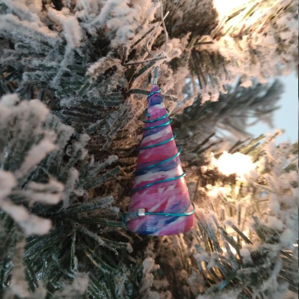 Handmade Single Pink Christmas Tree Ornament with Beads Blue Wire Handcrafted